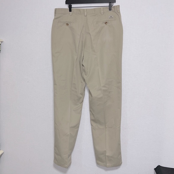 Bay to Bay Khakis Men’s Size 38x34 Tall Straight Leg Light Pants - Picture 5 of 10